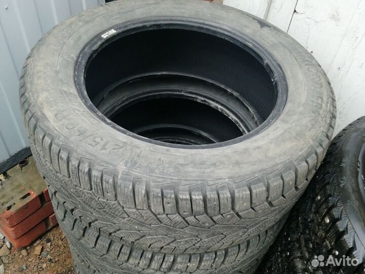 Gislaved NordFrost 100 215/60 R16 99T