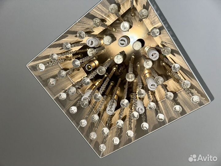 Люстра потолочная