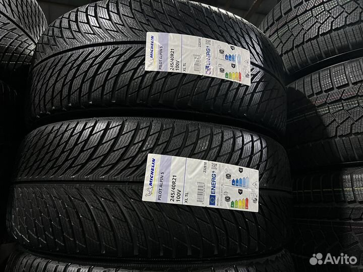 Michelin Pilot Alpin 5 245/40 R21 и 275/35 R21 104V