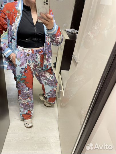 Женский спортивный костюм 42-44 размер