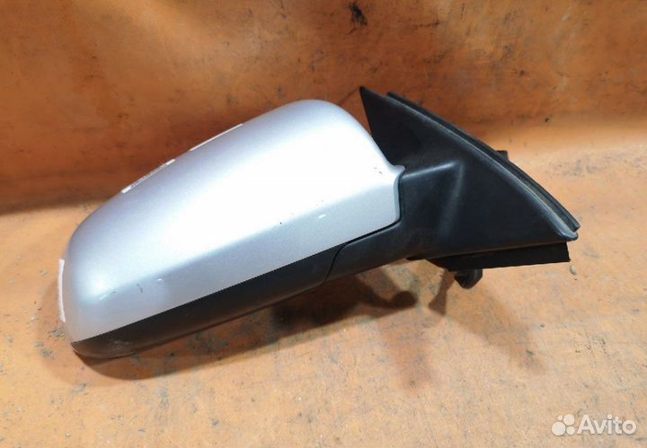Зеркало правое audi a4 8e