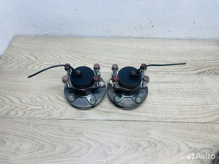 Ступица задняя Mitsubishi Lancer 10