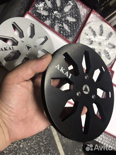 Катушки akai (18см),металлические