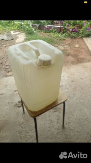 Канистра пластиковая 20 литров