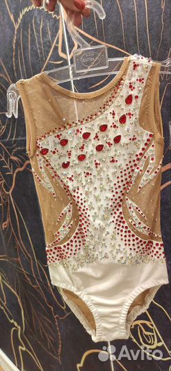 Аренда. Купальник для худ гимнастики 100-110смрост