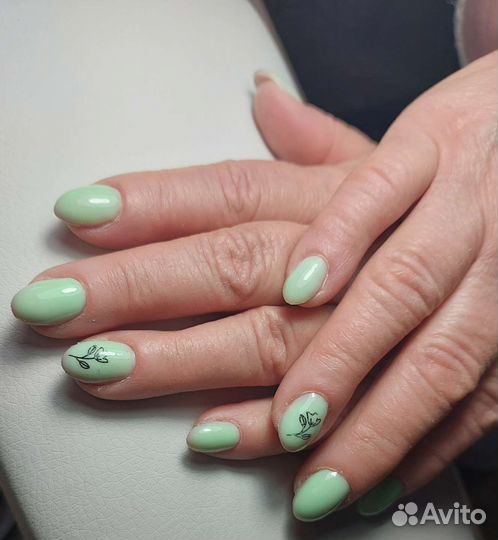 Маникюр на дому