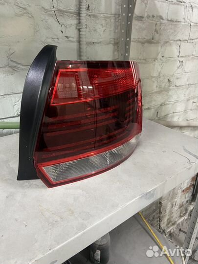 Задний фонарь volkswagen polo sedan