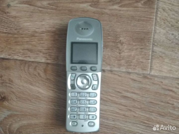 Телефон Panasonic