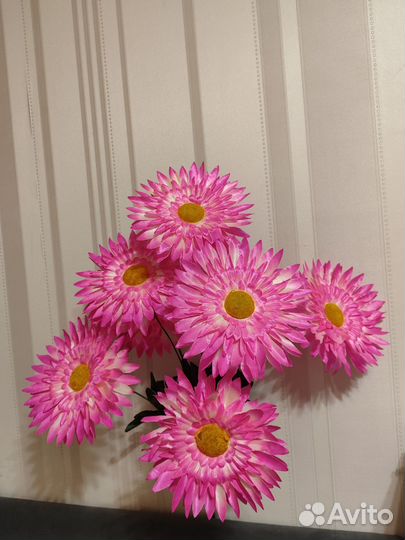 Искусственные цветы штучно и оптом