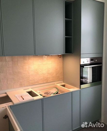 Кухня Scandi под ключ с островом