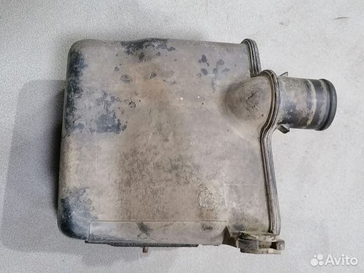 Резонатор воздушного фильтра Kia Shuma 1996-2001