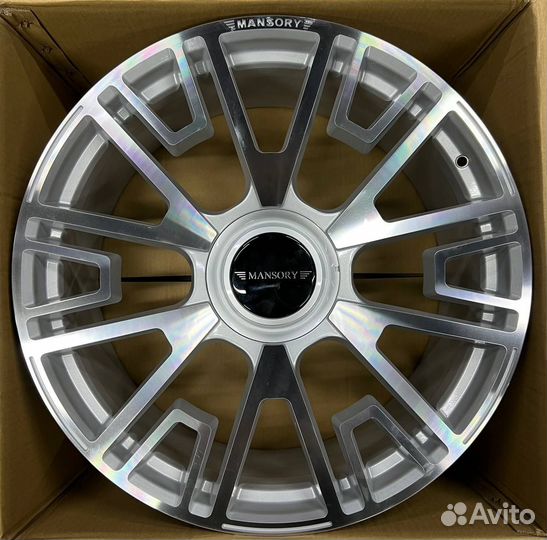 Диски на Range Rover Velar Велар R22