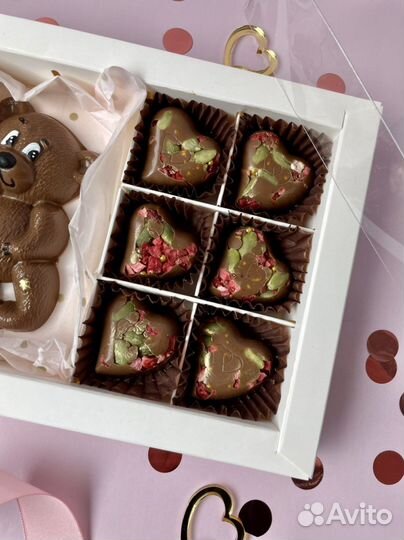 Шоколадный набор ручной работы (молочный шоколад)