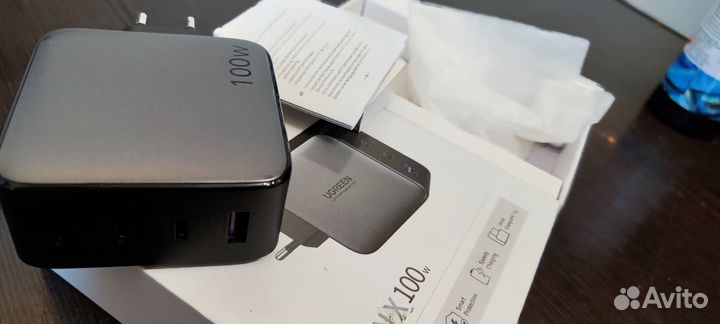 Зарядное устройство ugreen Type-C,Type-A 100Вт,GaN