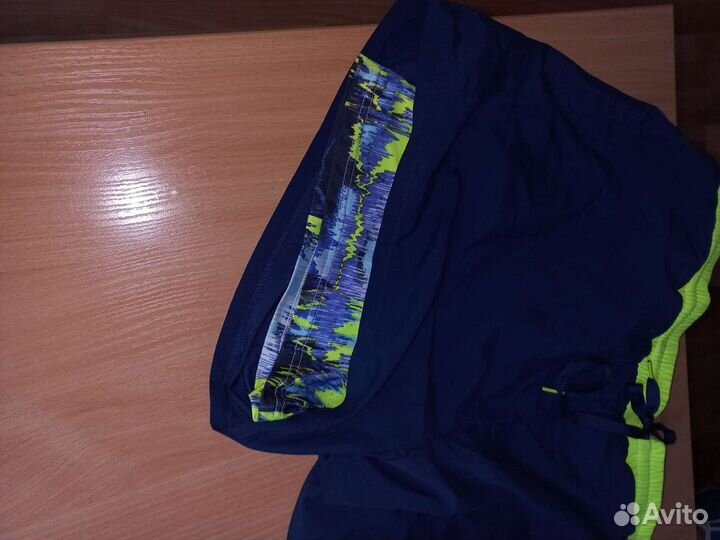 Шорты спортивные