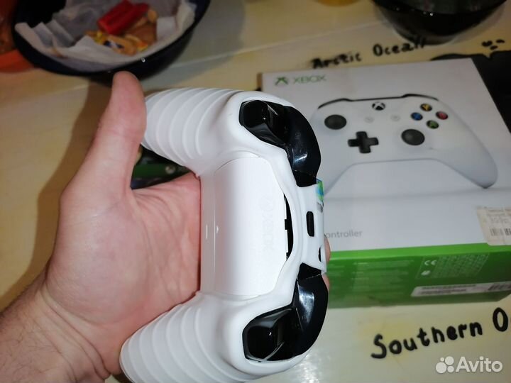 Геймпад xbox one +fifa 18