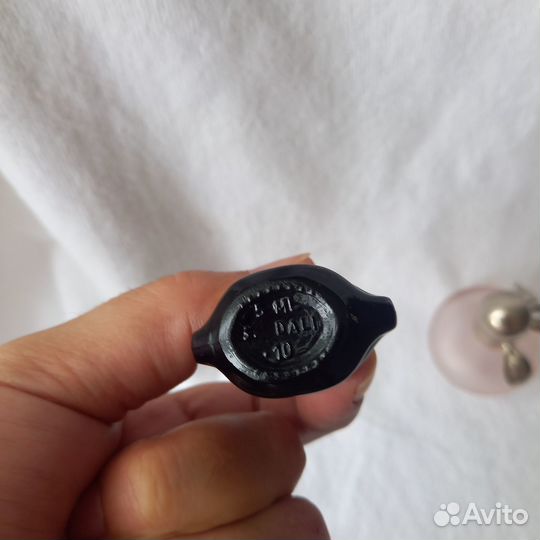 Sаlvаdоr Dаli черные губы Nina Riсci parfum