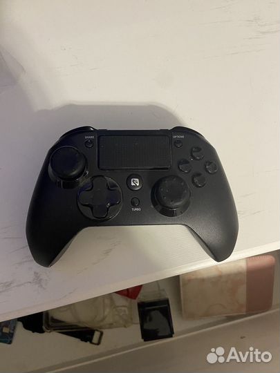 Sony playstation PS4 slim 1 tb