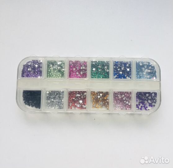 Стразы для маникюра