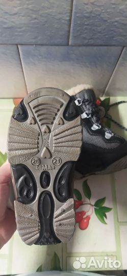 Ботинки детские 21 размер demar