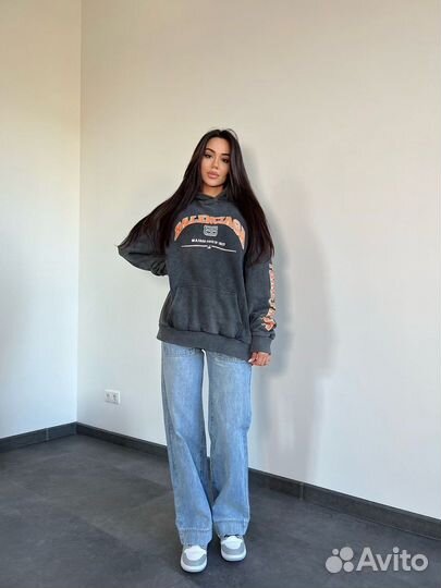 Balenciaga толстовка