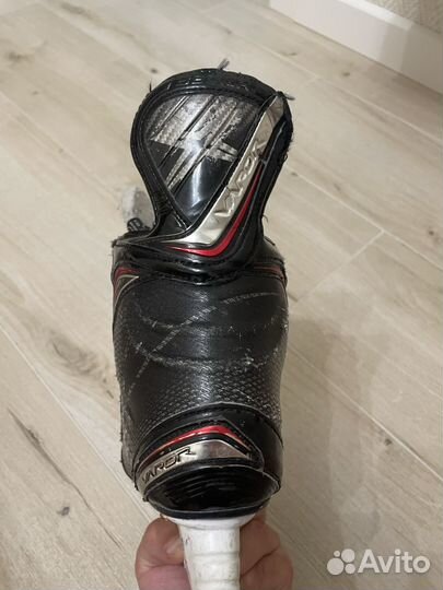 Коньки хоккейные bauer х700 4,5ee