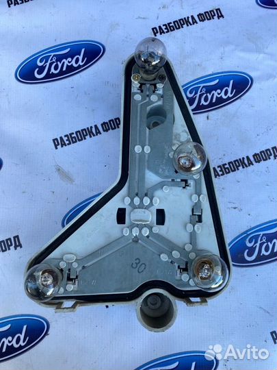 Плата заднего фонаря правая Ford Focus 1 седан
