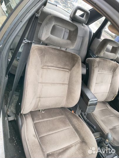 Запчасти на Audi 100 c3 ауди 100 44