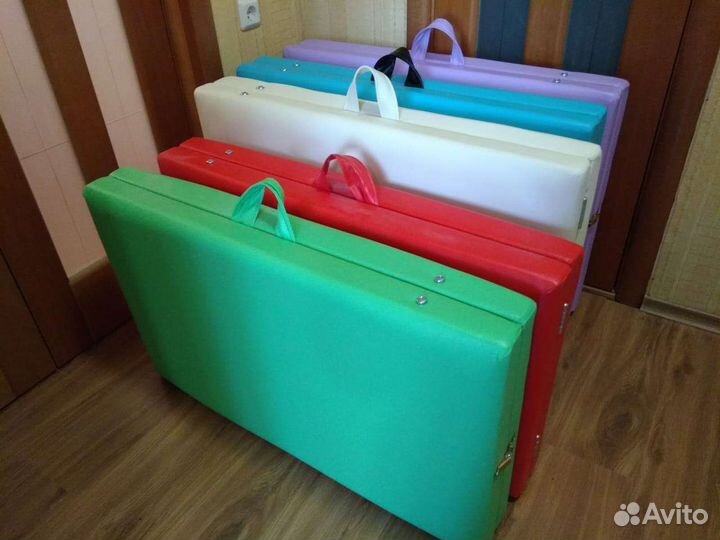 Кушетка косметологическая для наращивания ресниц