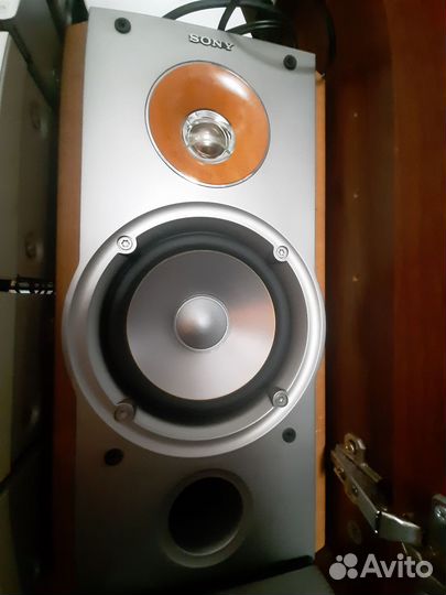 Музыкальный центр sony