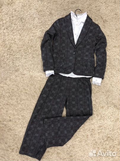 Школьная форма mark formelle 140/68