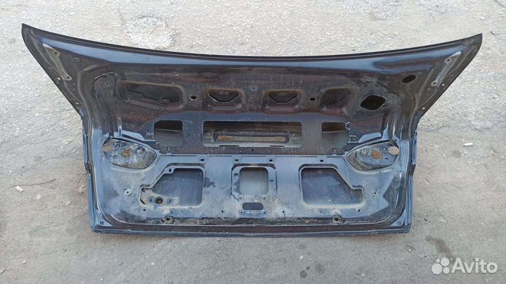 Крышка багажника mitsubishi lancer 10