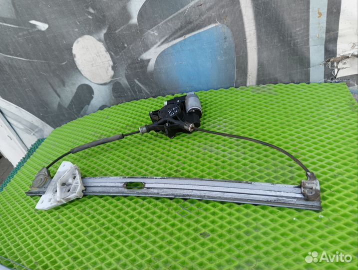 Стеклоподъёмник передний правый Mazda CX-7