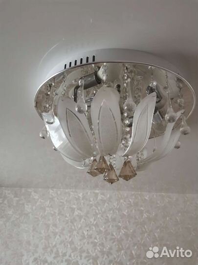 Люстра потолочная