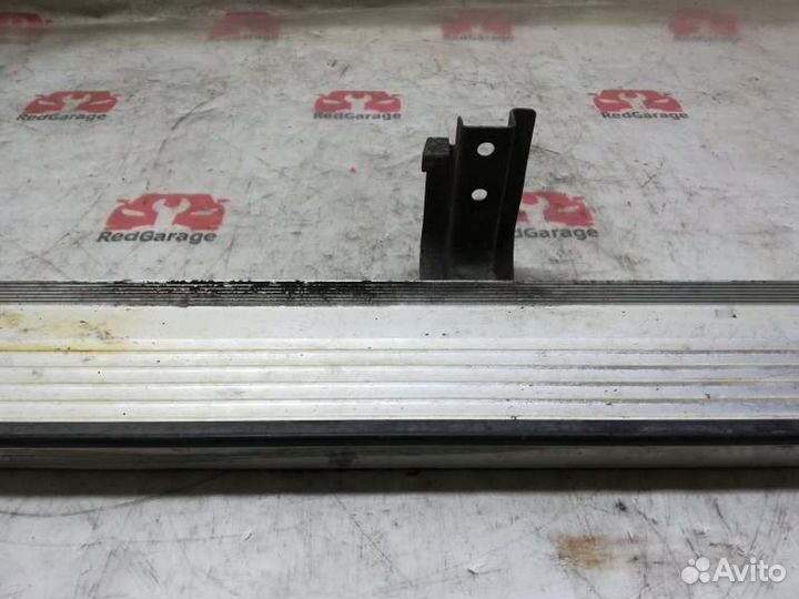 Подножка правая Nissan Patrol Y61 RD28TI 1998