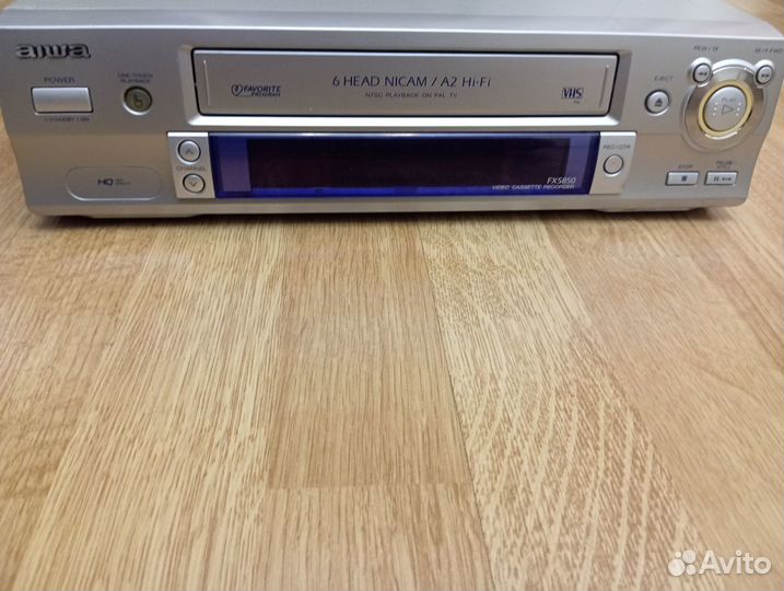 Видеомагнитофон aiwa 6 головок Hi Fi Stereo