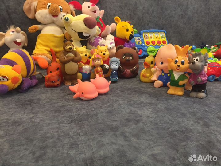 Огромный пак игрушек