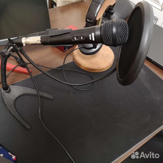 Микрофон Shure sv200
