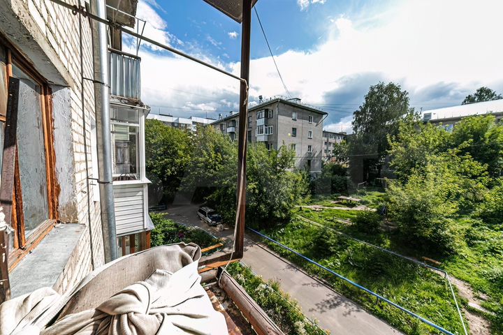 2-к. квартира, 43 м², 3/5 эт.