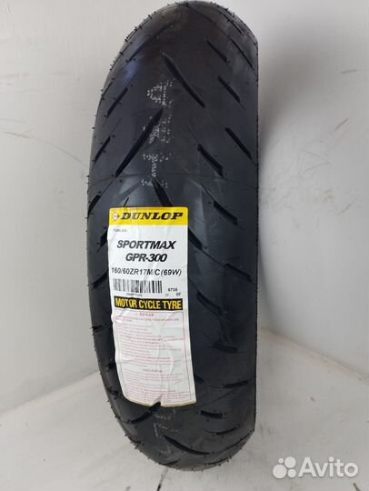 Мотошина 160 60 17 Dunlop Sportmax GPR-300