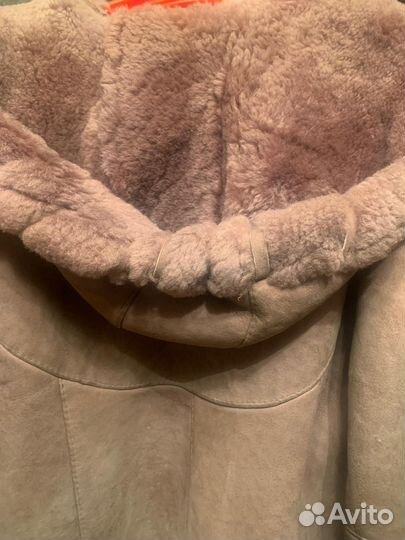 Дубленка женская с капюшоном