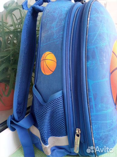 Школьный рюкзак ортопедический