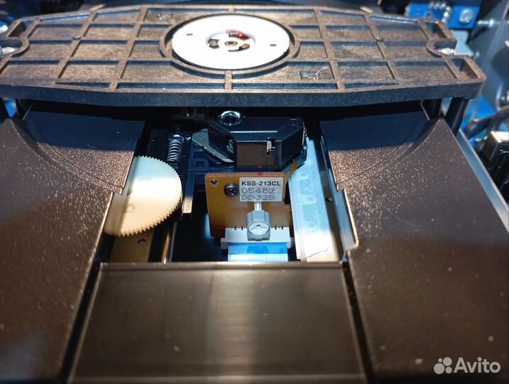 CD плеер NAD C 525BEE неисправный