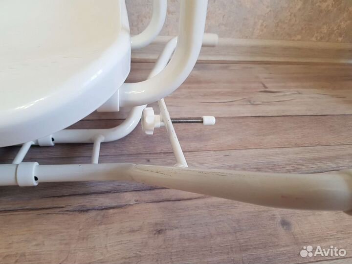 Сиденье для ванны Vermeiren Magda (стул для ванны)