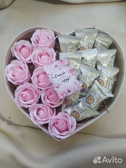 Коробка подарочная