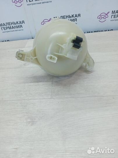 Бачок расширительный BMW 5 G30/G31 G30 17138610654
