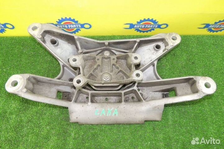 Подушка кпп Audi S4 8K5 caka