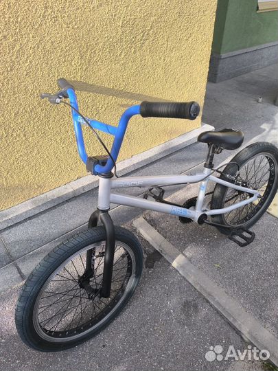 Трюковой велосипед Bmx