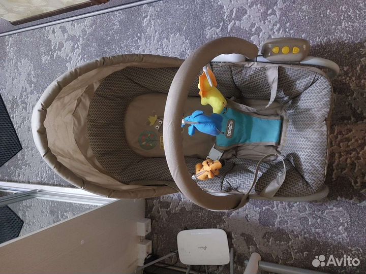 Шезлонг детский