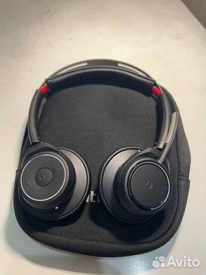 Гарнитура беспроводная Voyager Focus UC BT headset